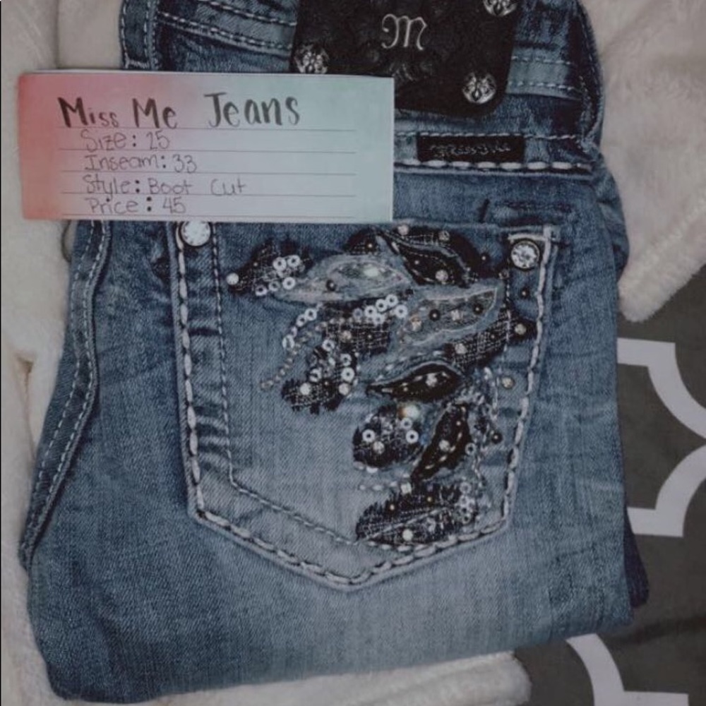 Size 25 Miss Me Jeans